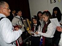 /album/fotogaleria/adorando-jpg/